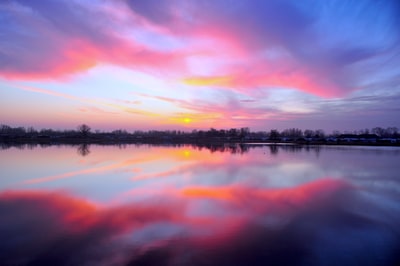 How to use Google’s new sunsets wallpaper