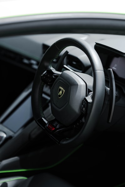 BMW reveals new dark wallpaper for its cars