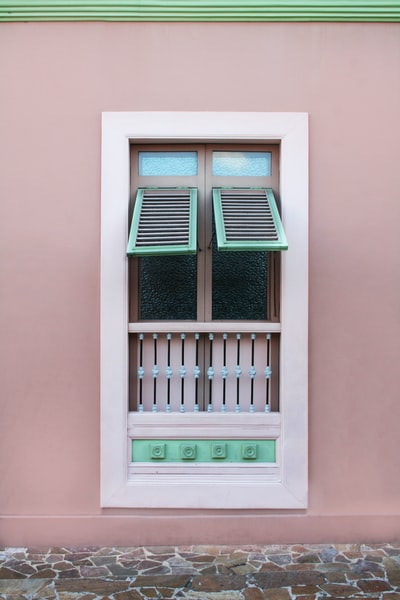 What Happened to The Pink Christmas?